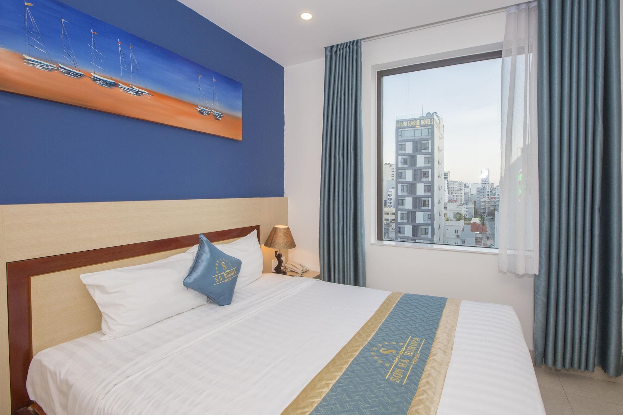 Maxhome Luxury Hotel